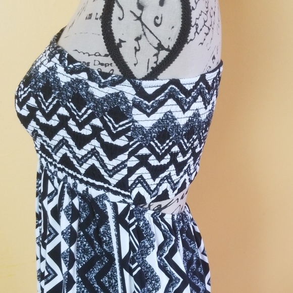 Maxi Dress - Picture 6 of 8